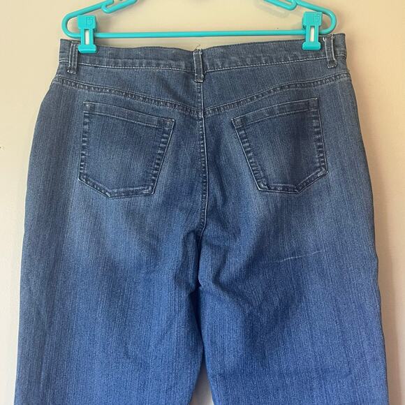 Gloria Vanderbilt Amanda Medium Wash Straight Leg Jean Size 18 - Picture 7 of 12